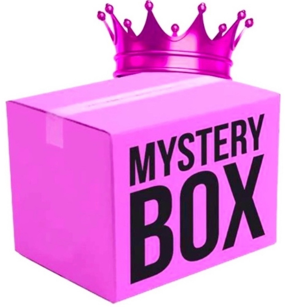Mystery clothing box all sizes for you or resale from my closet 8 items XS-4X